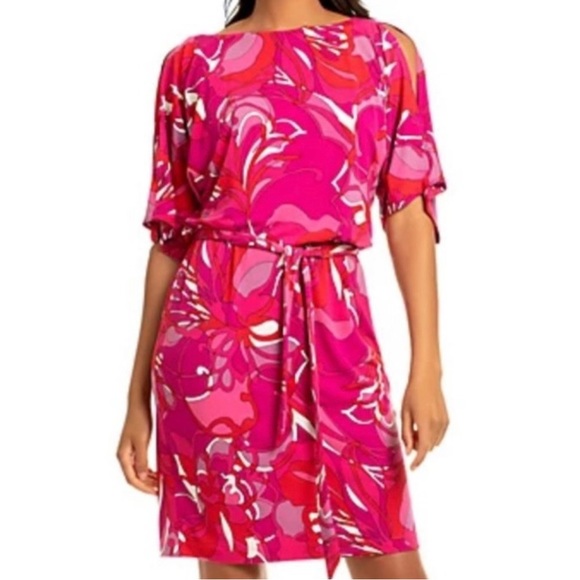 Trina Turk Dresses & Skirts - Trina Turk Red Pink Bernice Split Sleeve Jersey dress SZ M